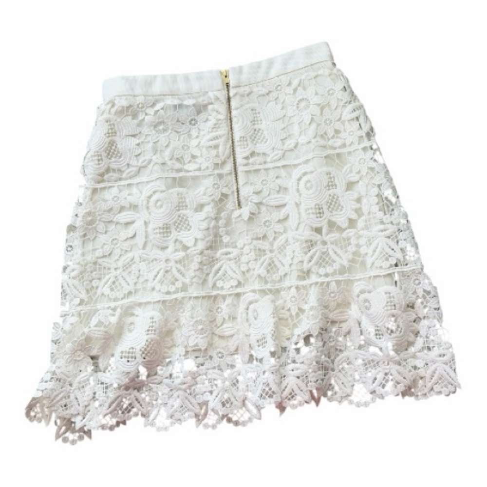 Self-Portrait White Floral Lace Mini Skirt – Guipure Lace, Zip Back - Picture 4 of 6